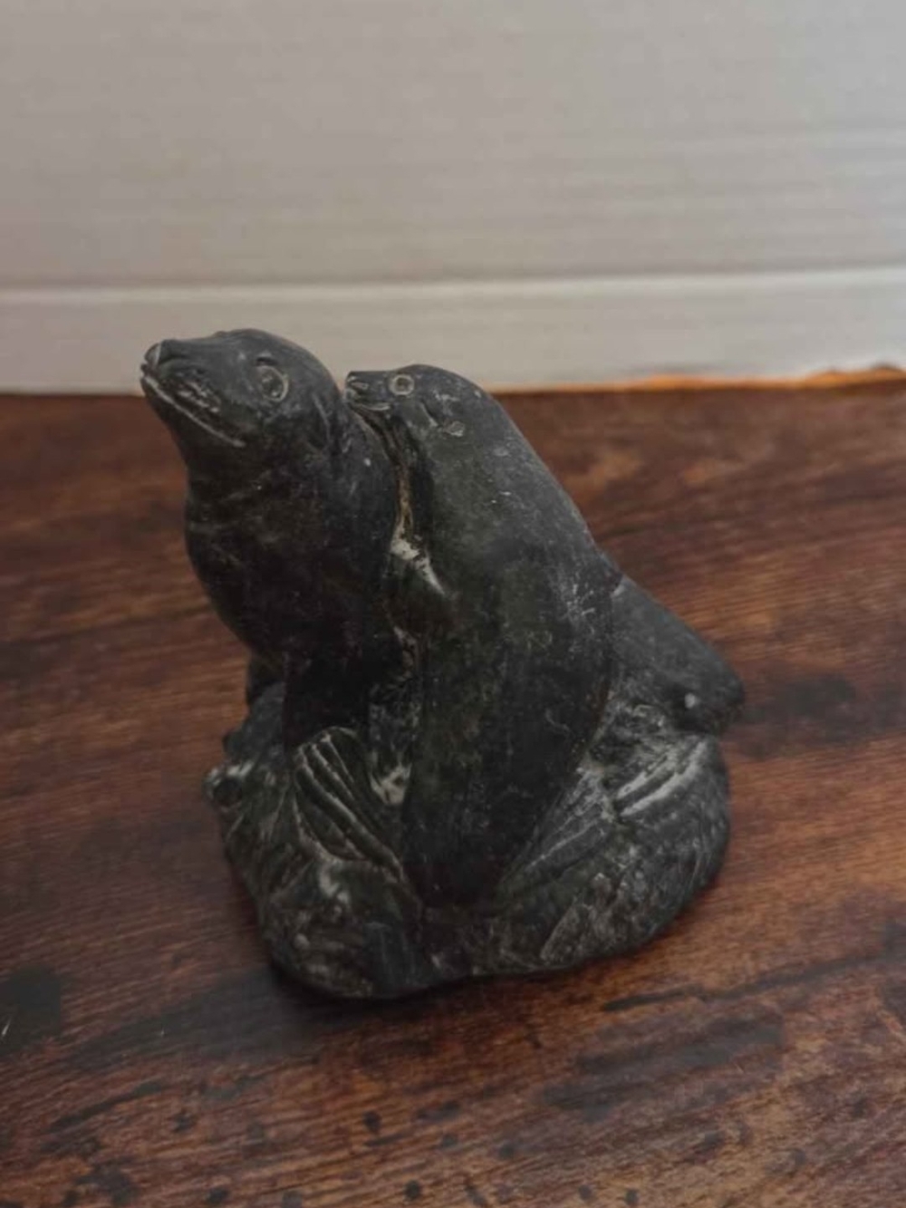 Black Decorative Seal Statue for Reptile Display